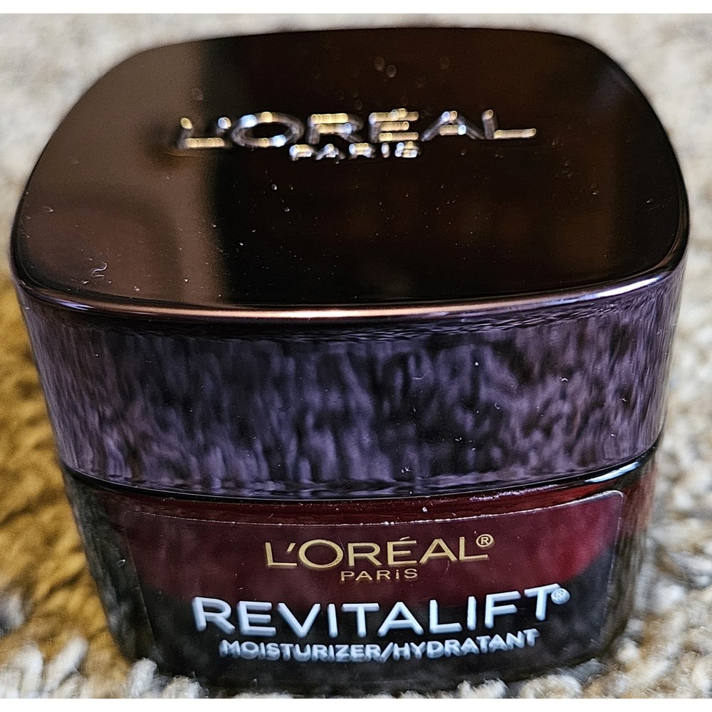L'Oreal Paris Revitalift Triple Power Anti-Aging Moisture fragrance‎ free 1.7 oz